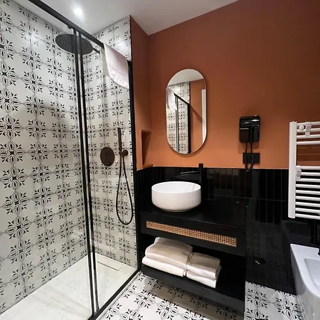 Il Sorriso 3* נאפולי